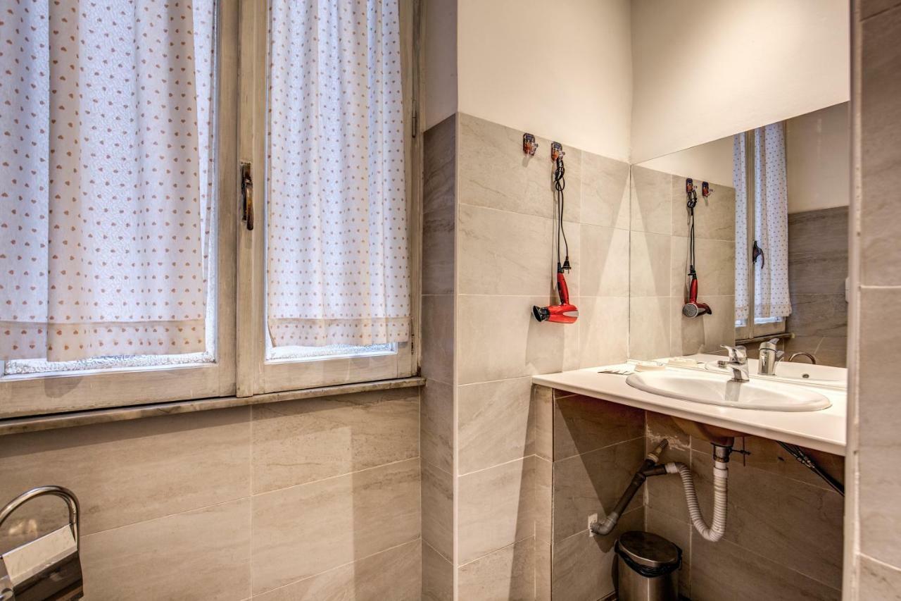 Affittacamere O La Civetta Di Trastevere 3*