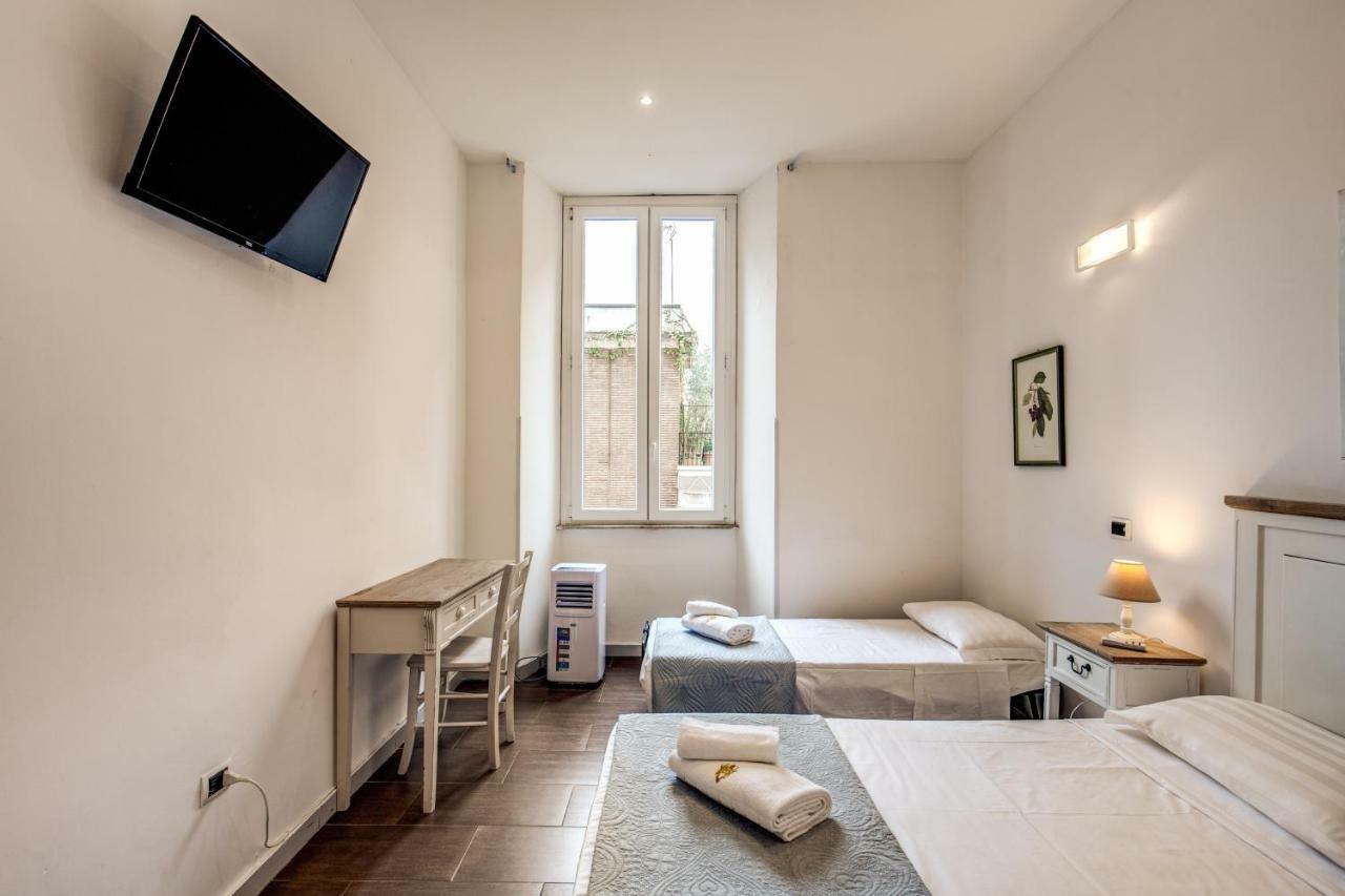 Affittacamere O La Civetta Di Trastevere 3*